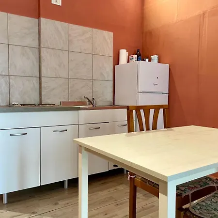 The Orange Housing In Apartamento