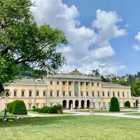 The Orange Housing In Como